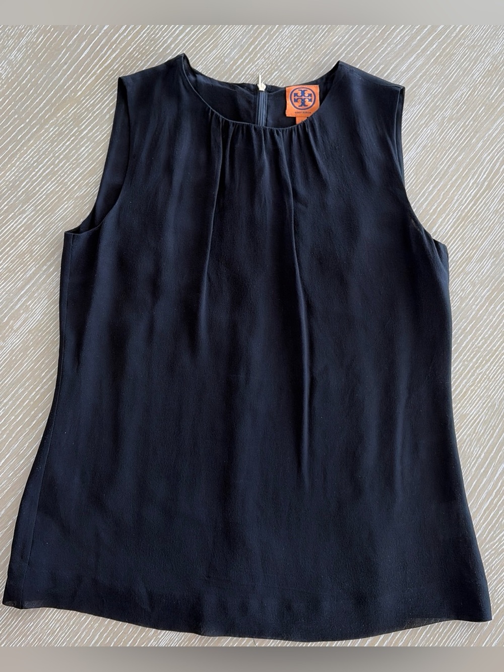 Tory Burch Women’s 4 Black Silk Blouse Sleeveless Lined Designer Top